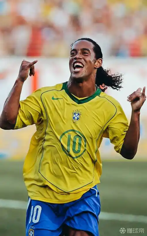 待与日俱增 待与日俱增